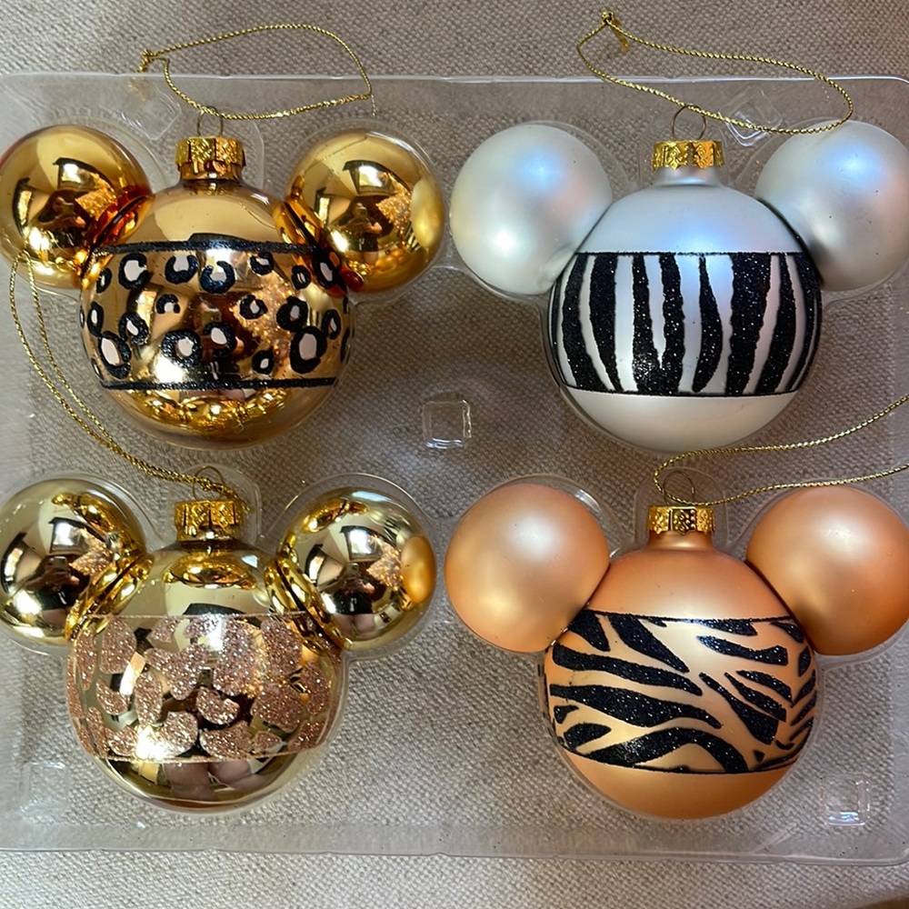 Disney Parks Mickey Mouse Icon Animal Glass
Ornament Set